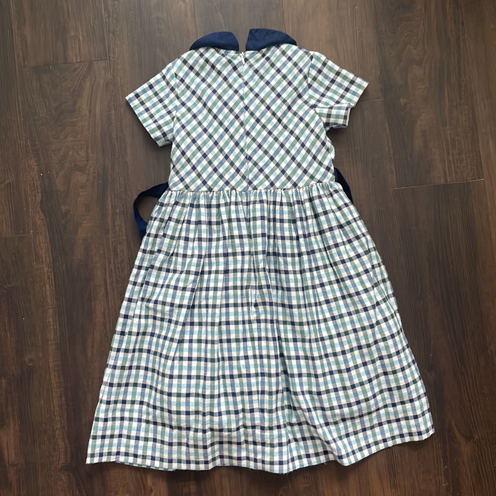 Anavini hand smocked plaid dress size 4 - Picture 3 of 3
